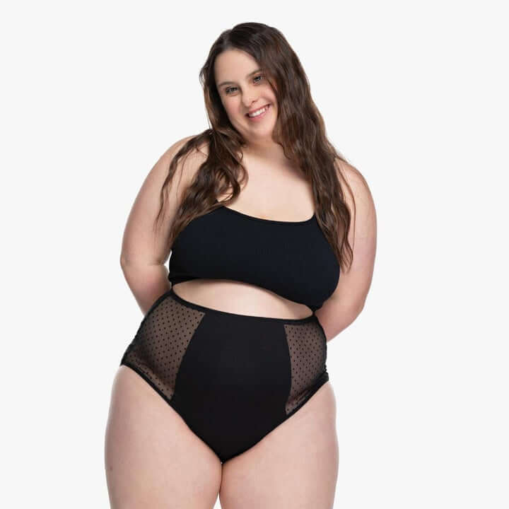  underwear is available in three models tailored to different flow types:  Light Flow: Ideal for the first days of your period or light flows. They provide discreet absorption and a feeling of freshness throughout the day. Medium Flow: Offering the perfect balance of comfort and protection, these underwear are ideal for moderately heavy days, keeping you comfortable without any worries of discomfort. Heavy Flow: Designed for your heaviest days, these underwear offer